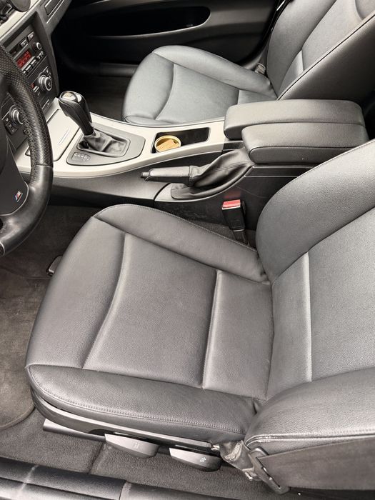 BMW 325 Xdrive Nardo Grey