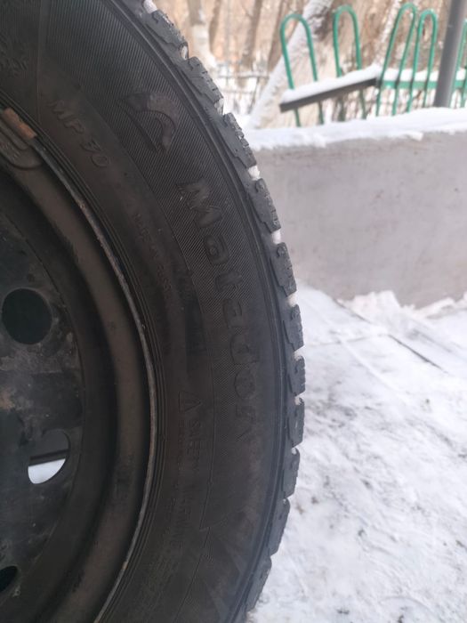 Продам шины с дисками