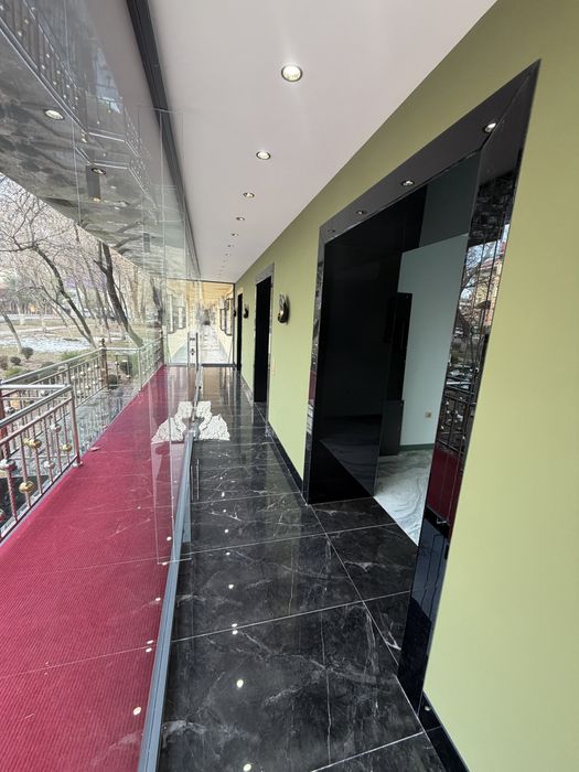 Продаю свою недвижимость! Новый нежилой! На Юсуф хос ходжи 1линия