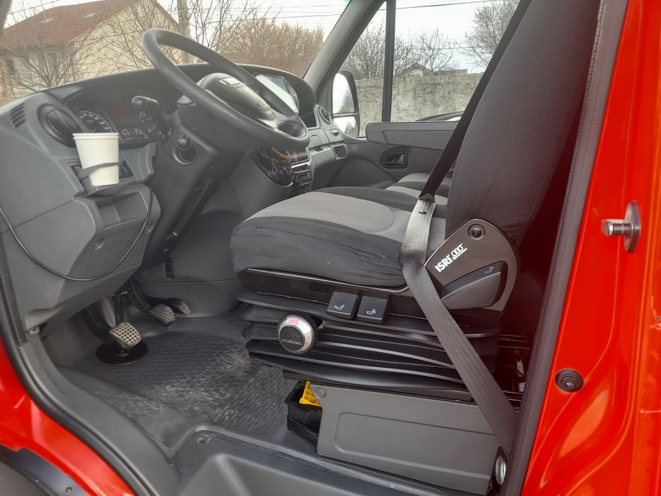 Schimb Vând iveco daily