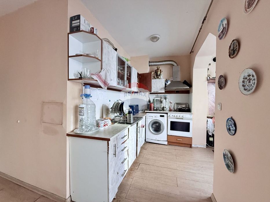 Продава се Тристаен апартамент в Варна, Център - 98 кв.м за 1694 €/кв.м - Снимка #7
