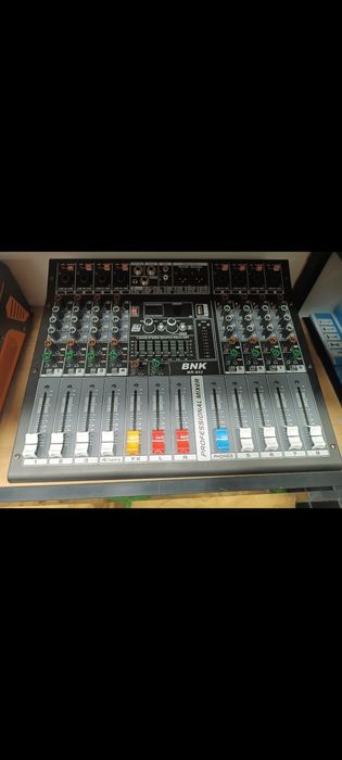 Микшерный активный пулть новый