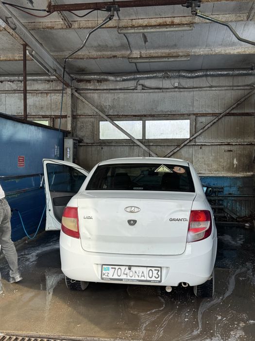 Здание с бизнесом