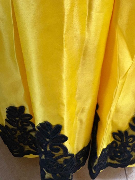 Жълта рокля за рожден ден и специални събития