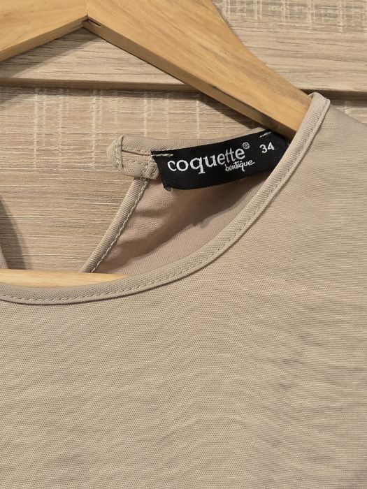 Vand bluza eleganta,  astept si oferte