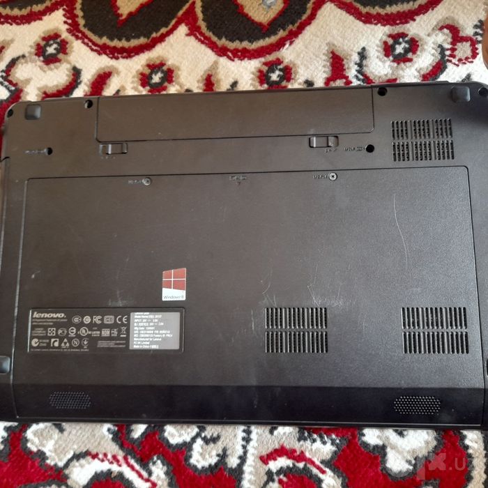 Noutbuk lenovo sotiladi