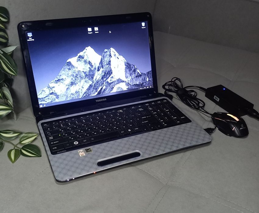 Ноутбук SSD + Мышка