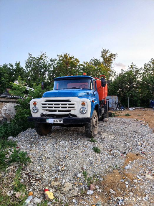 Продам поливальную машину