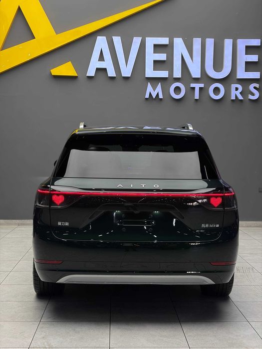 Продается Aito M9 Ultra EV