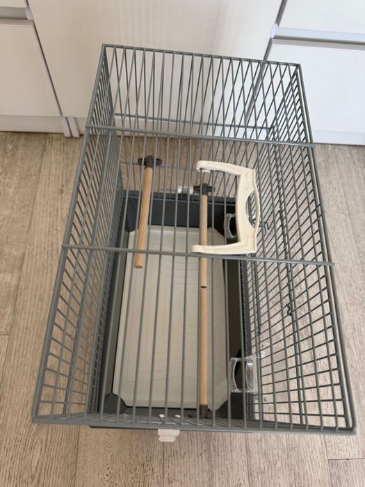 Клетка для попугаев