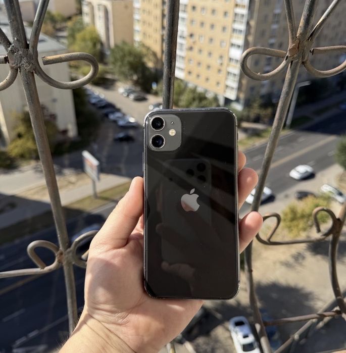 IPHONE 11 64 Gb идеальном состоянии