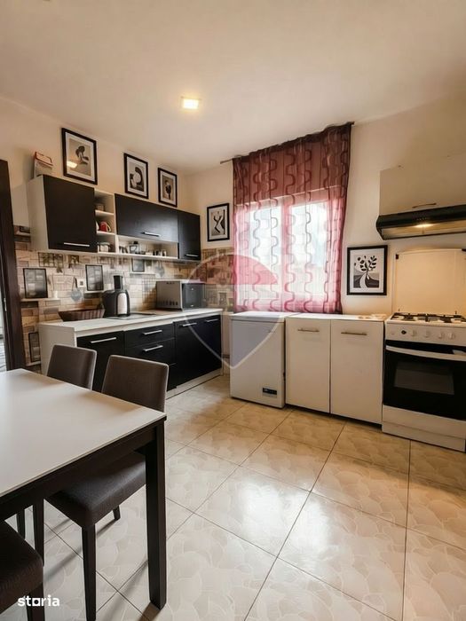 Casă / Vilă cu 4 camere de vânzare in Bod, Brasov