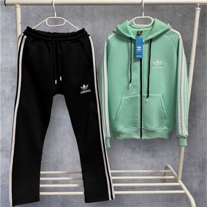 Trening cu siglă cusuta este din bumbac gros vătuit s m l xl 2xl