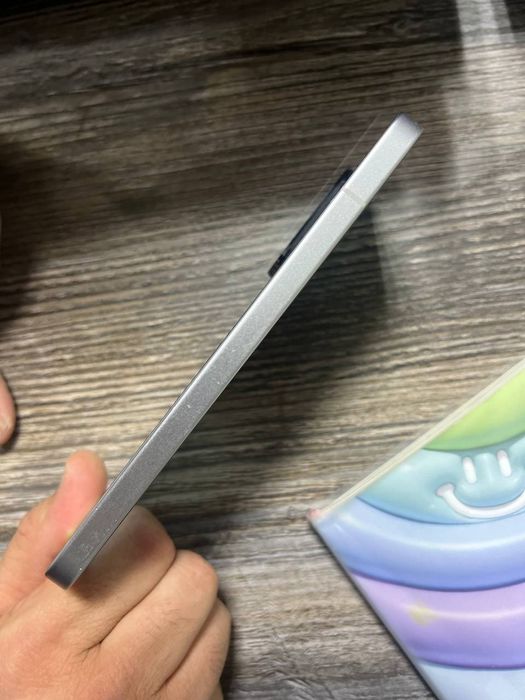 Продам Xiaomi Poco f7