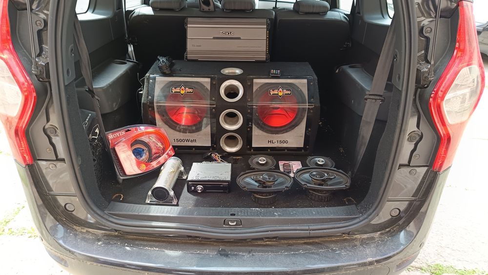 Statie subwoofer amplificator bass auto kit montaj putere rms activ pasiv audio mașină casetofon boxe cabluri hi-low mono