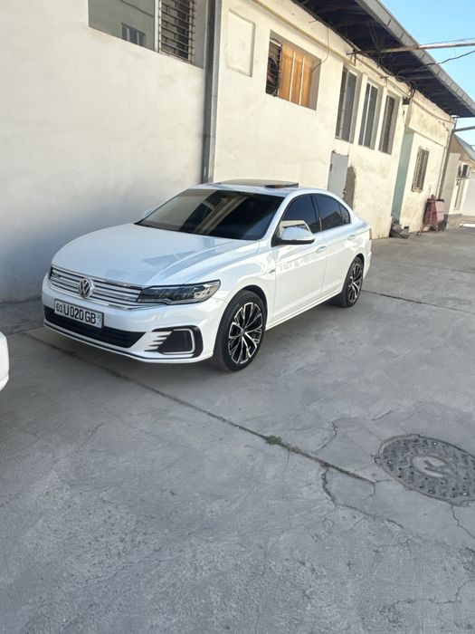 Bmw dizayn Diska Balon R18 volkswagen E bora E lavidaga tushadi