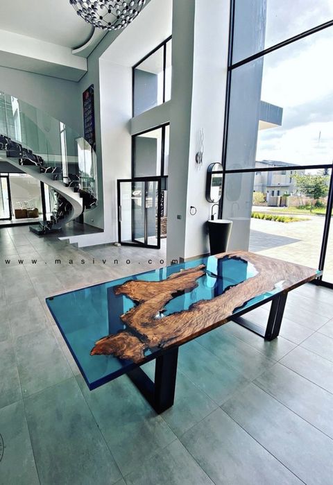 Маса с епоксидна смола