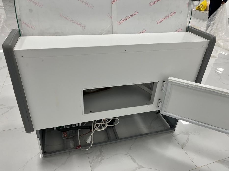 Прадётся холодильник