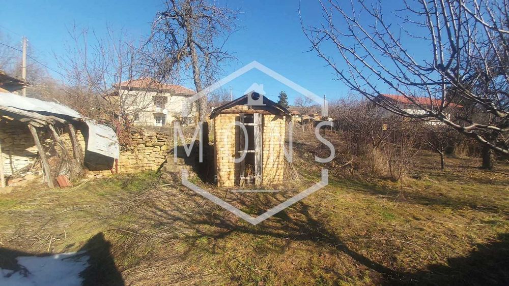 Къща в с. Вишовград, обл. Велико Търново