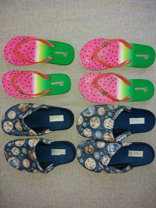 Детски чехли, номер 31 и 33