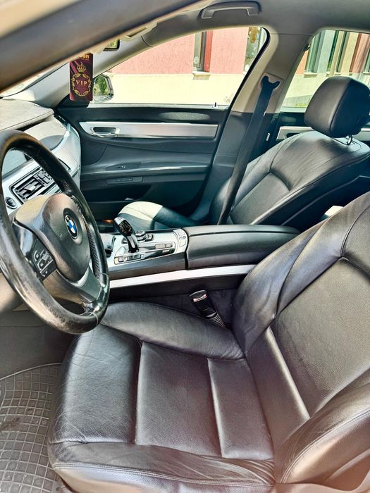 BMW  seria 7  Alb