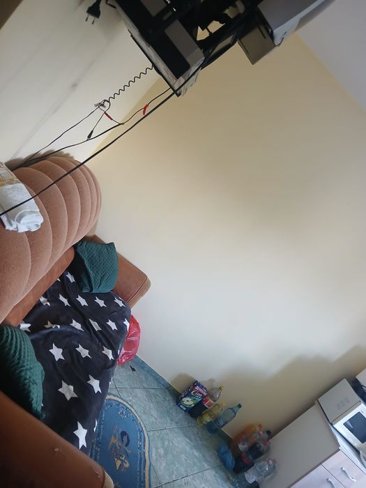 Garsoniera de inchiriat.