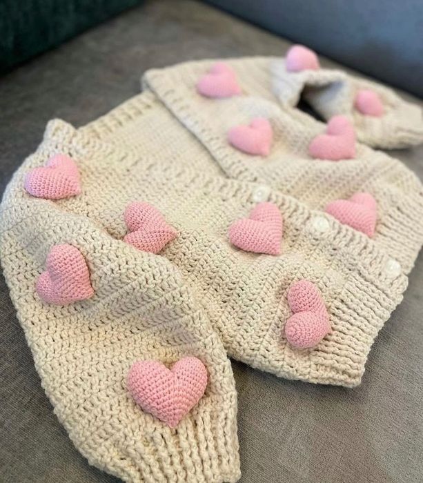 Детски жилетки плетени