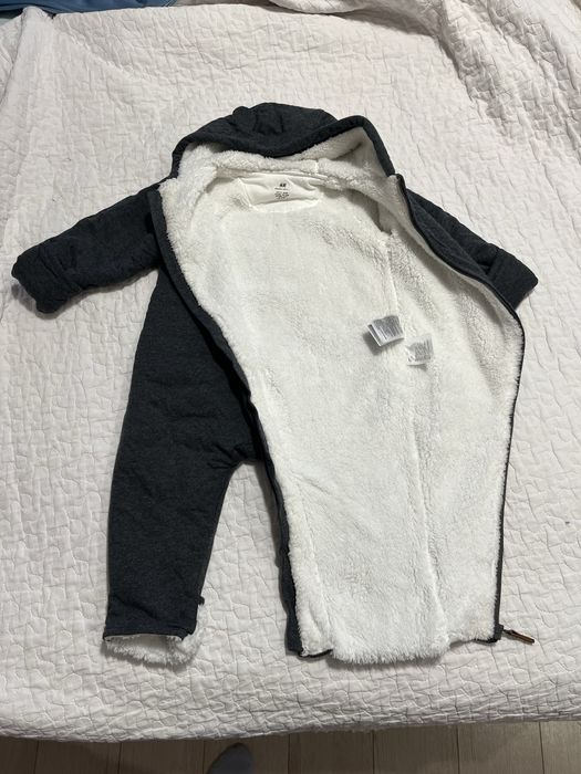 Детские комбинезоны  Carters, H&M, и др от 3 до 12 месяцев, б/у