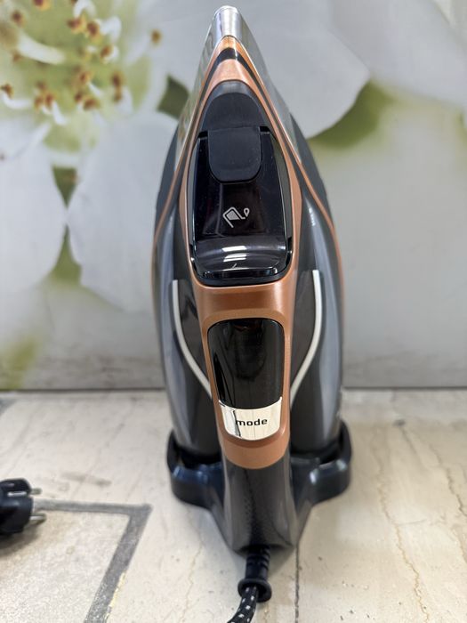 Ютия Rowenta Steamforce Pro