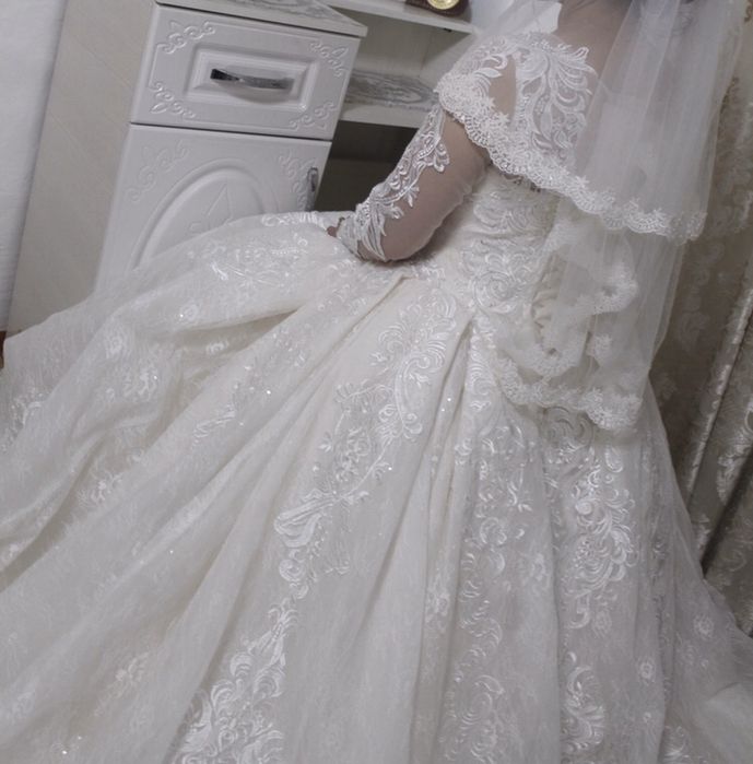 Платье свадебное