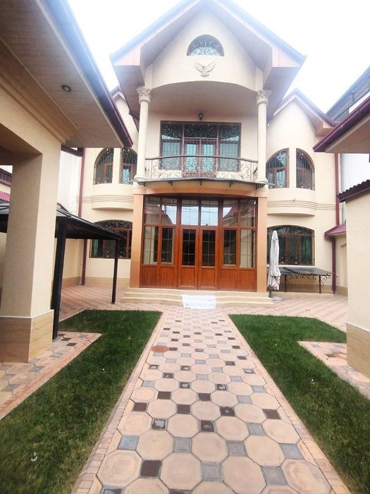 Продаётся Дом Буюк Ипак йули метро Ул Никитина