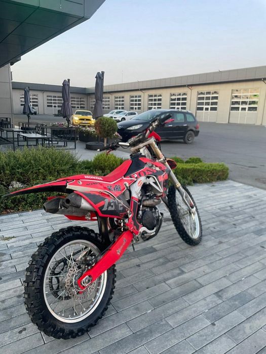 Honda crf 250 2015 година