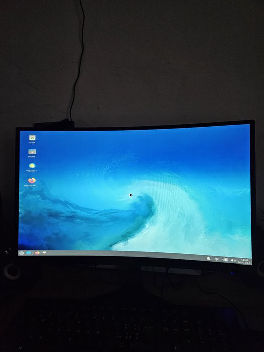 Vând unitate Pc HP Intel Pentium E6700 3gb ram nu are placa video