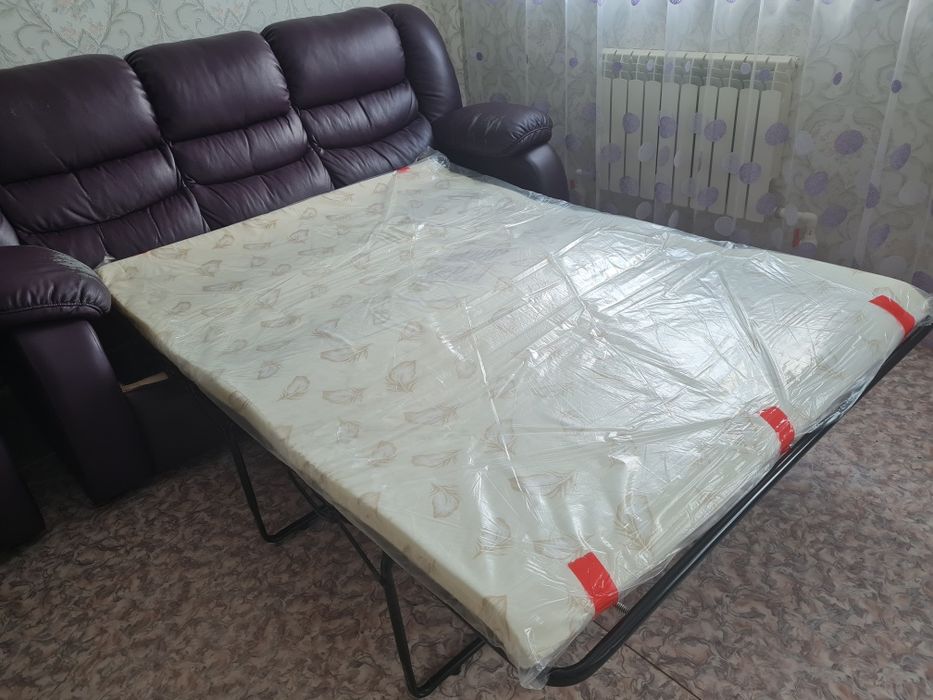 Диван раскладной + кресло