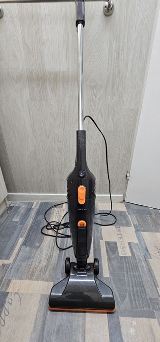 Прахосмукачка вертикална 2в1  AYCO HAVC-230, 600W, 500 мл, HEPA филтър, Циклон, Черен/оранжев