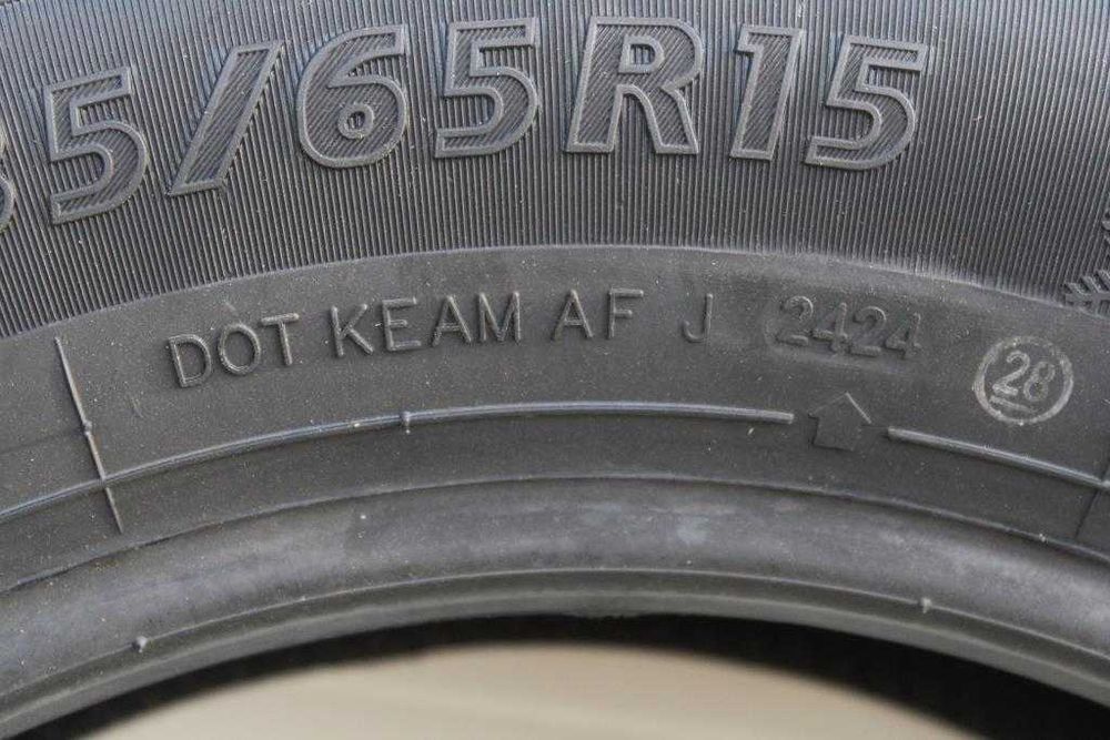 Anvelope iarna noi 185/65R15 88H, RoadX