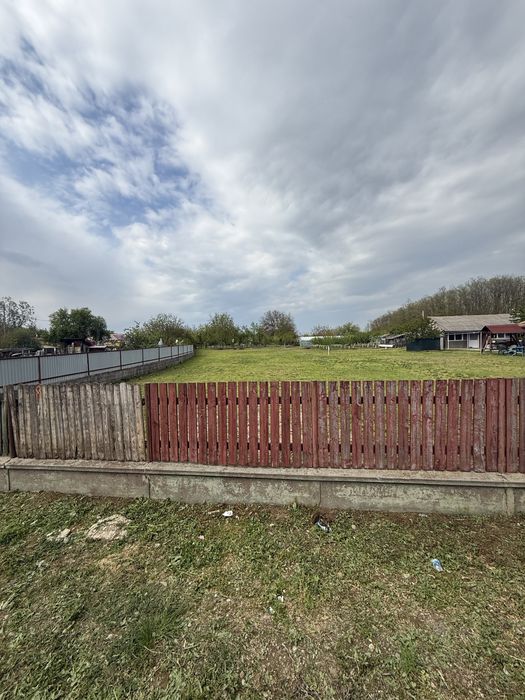 Teren intravilan 1000m2 la Sosea