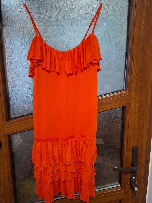 Rochie BSB nouă culoarea portocaliu 100% vâscoză mărimea M-L