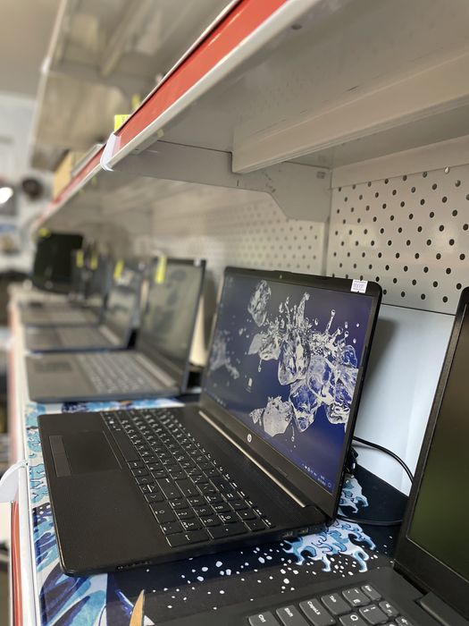 HP в идеале Core i3! SSD 256Gb! O3У 8Gb