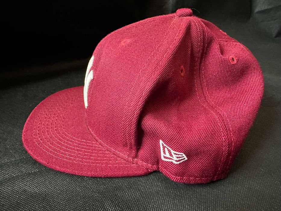 Шапки New Era и OBEY