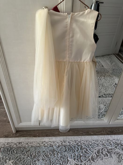 Платье детское.