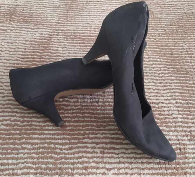 Запазени дамски  обувки