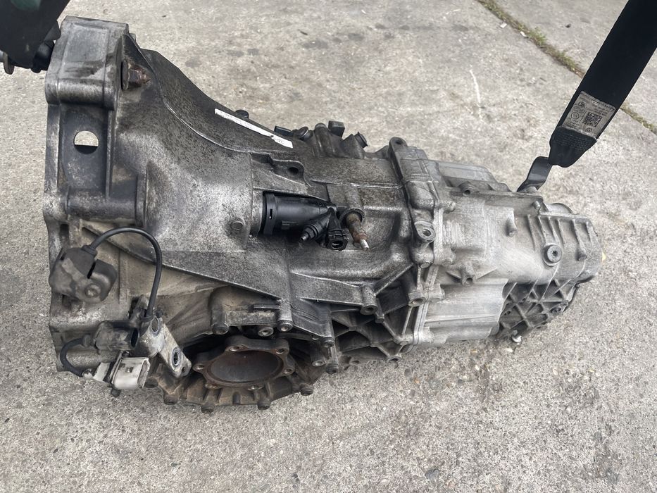 Cutie viteze manuala 6 trepte Audi A6 C6 4F 2.7 tdi cod JMC