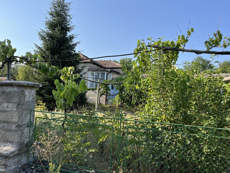 Къща наем 200 € Община Генерал Тошево