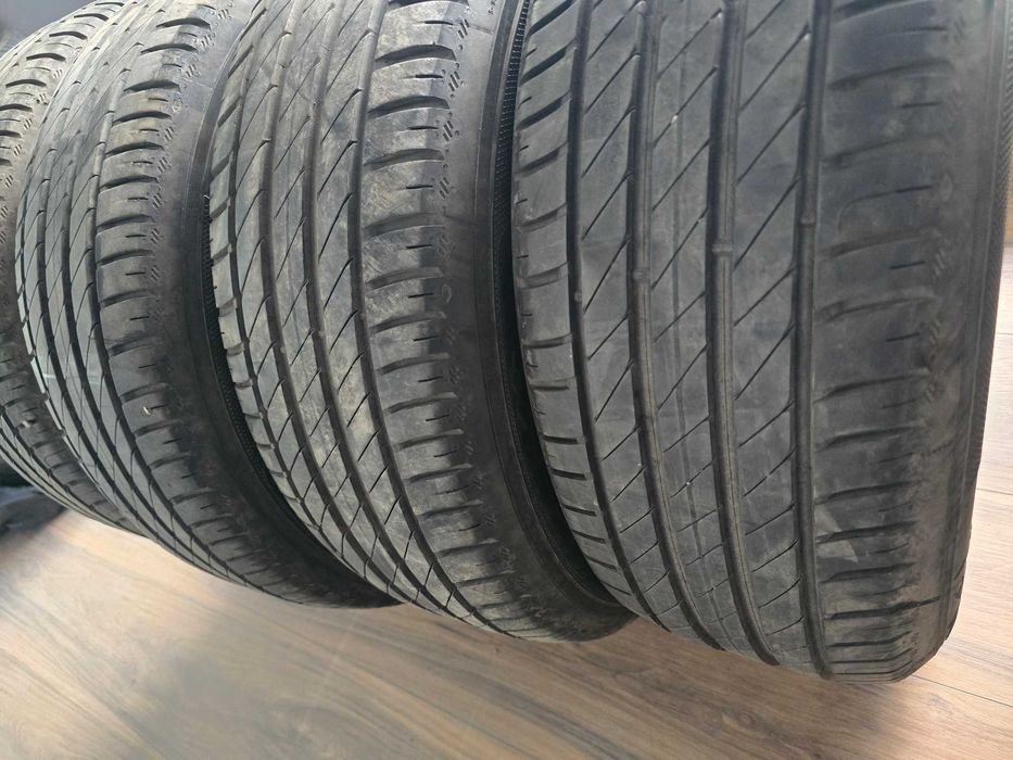 Set vara Kleber 205/60R16 2025