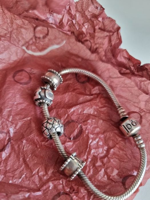 PANDORA браслет из США