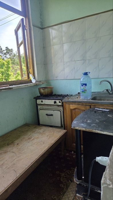 Чиланзар 3. Торговый центр. 2 х комнатная. Срочно