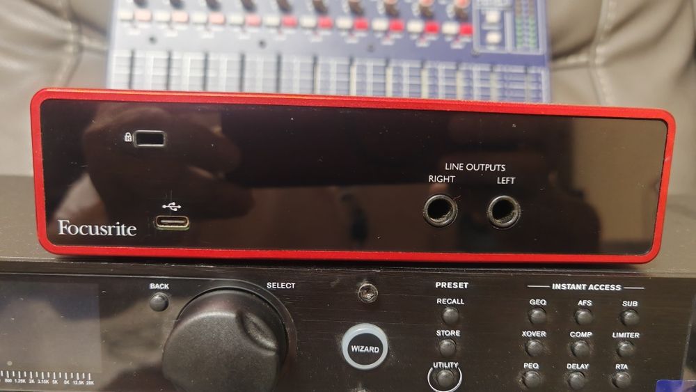 Crown xti 2002 Amplificator +DBX PA2+ Microfon calibrare
