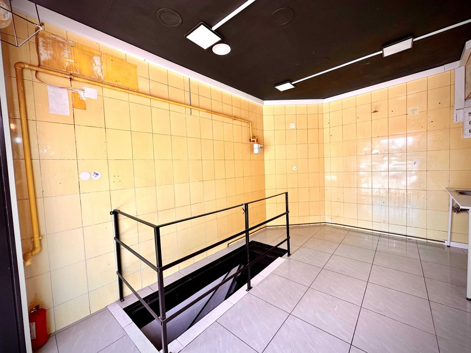 Spatiu Comercial Obor-Pantelimon 15+35mp