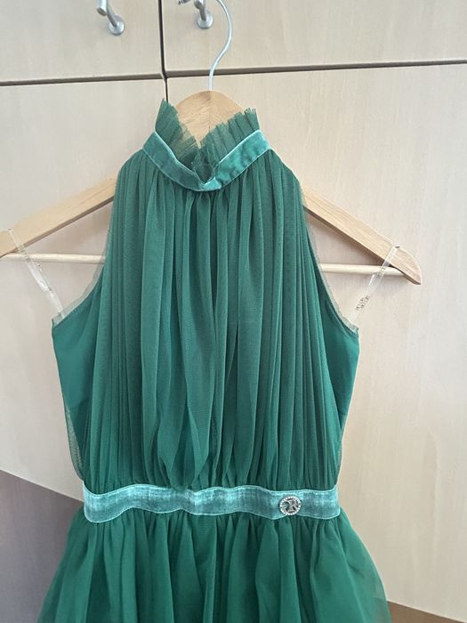 Vând rochie elegantă